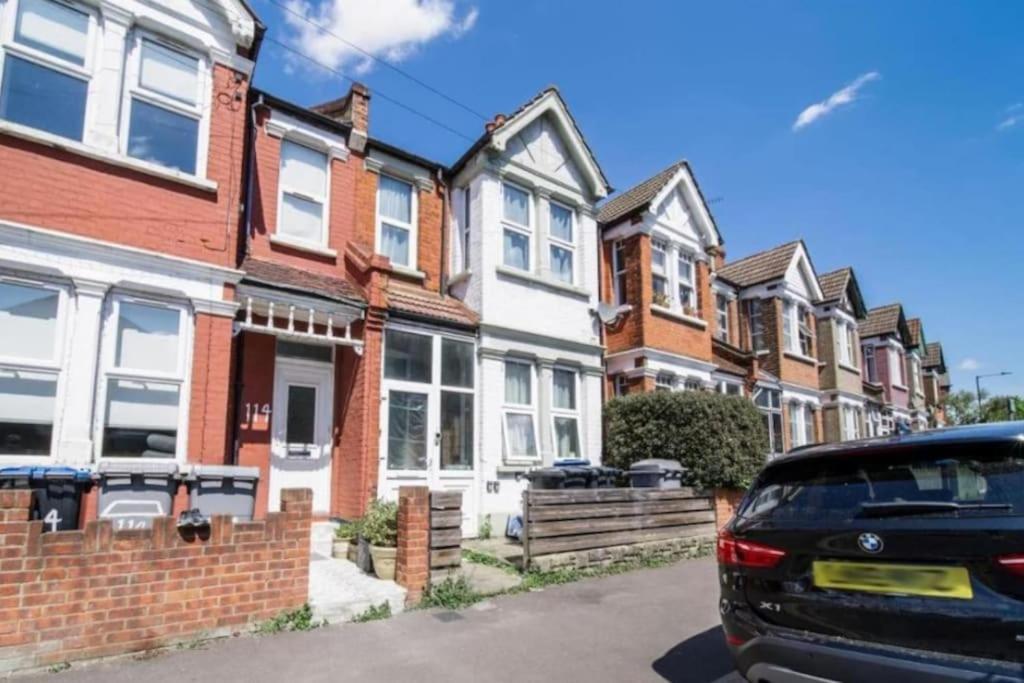Appartement Tranquil Studio In Harlesden Londen